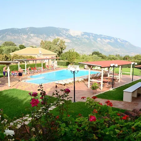 Poseidon Aparthotel 4*